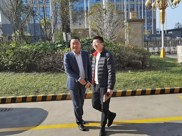 新春伊始，，，龙湾区空港管委会向导率队莅临集团走访慰问